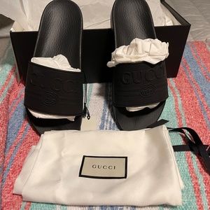 Gucci Pursuit Slide